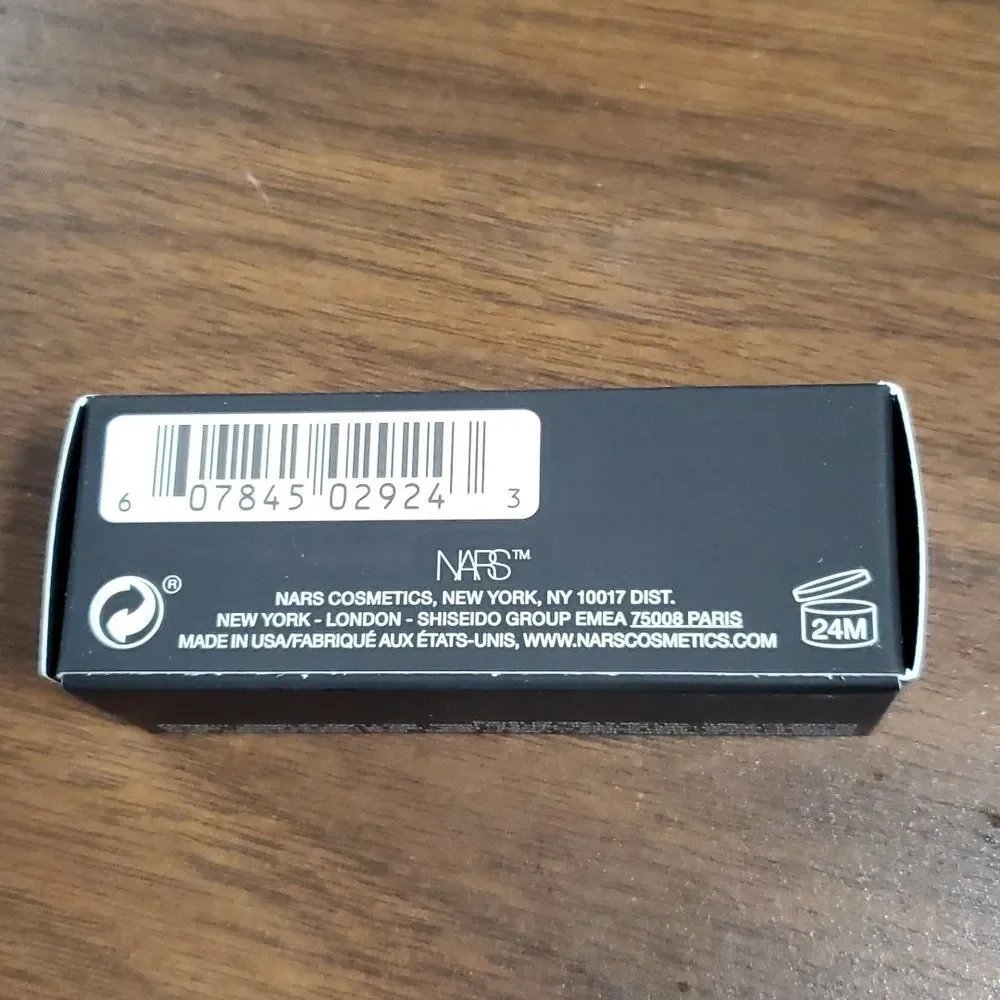 NEW NIB NARS Satin‎ Lipstick Rouge Insolent Satin Bright Red Coral 2924